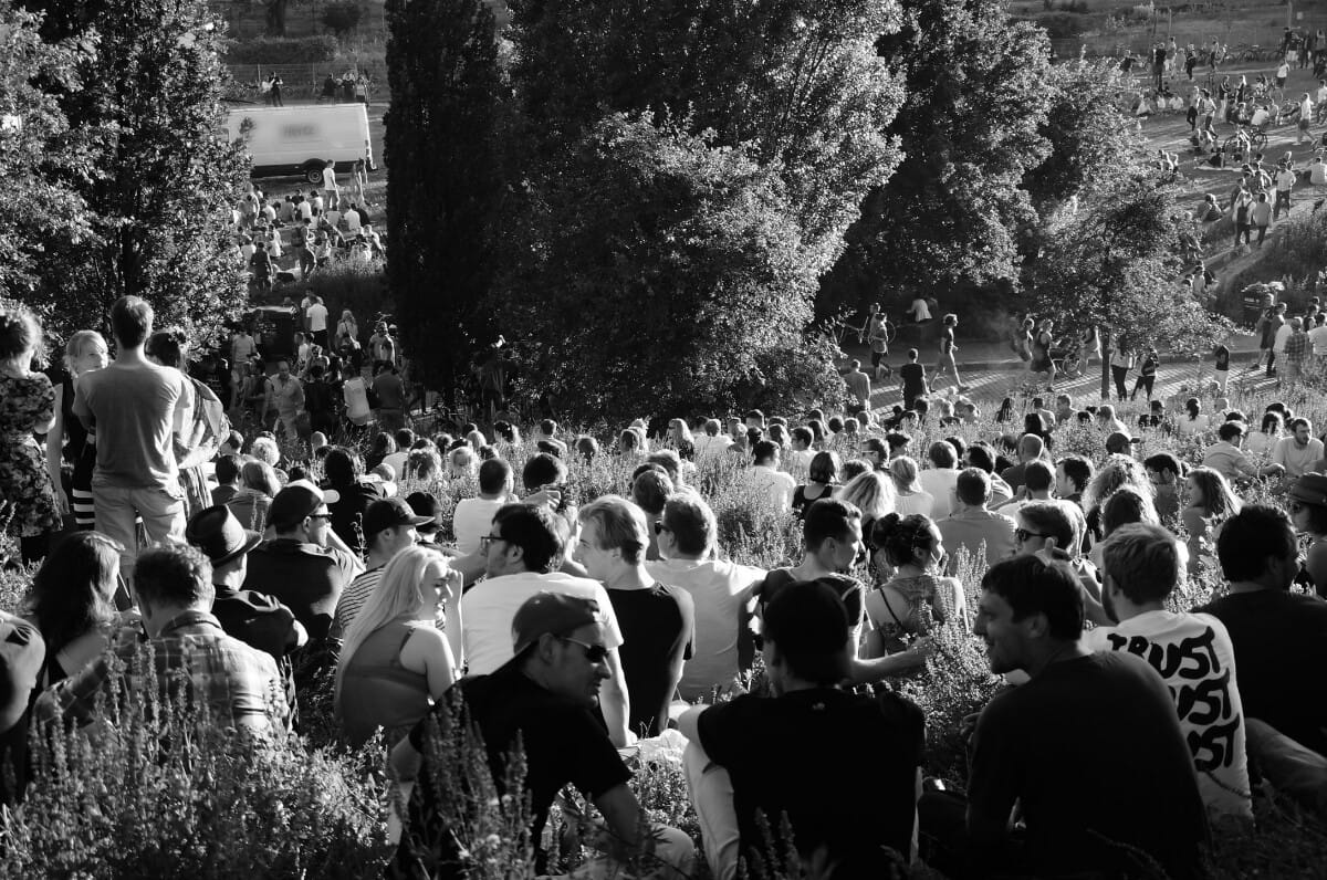 Mauerpark Berlin | Photo Ron Kirchner