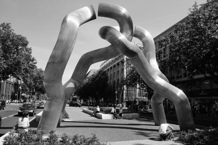 Skulptur Berlin Tauenzienstraße